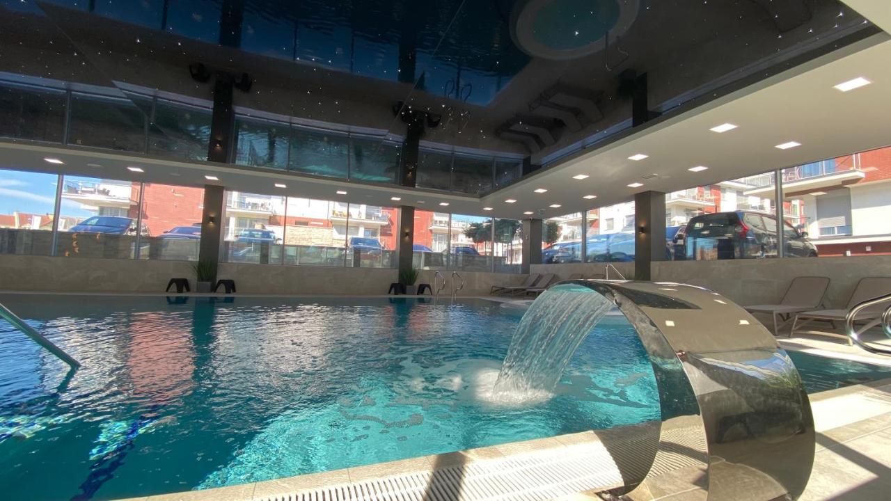 Apartament Magma Z Basenem Morska Klifowa Rewal Eksteriør bilde